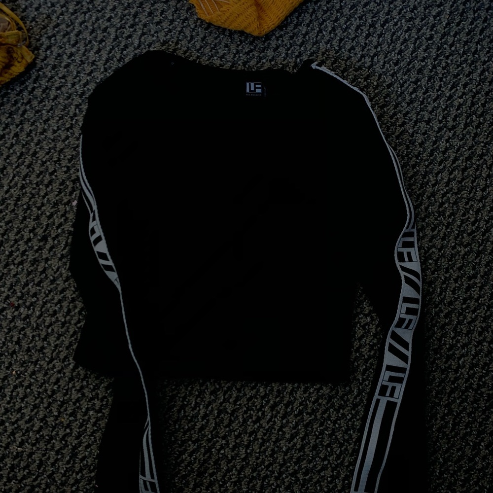 LF the brand basic black crop top
